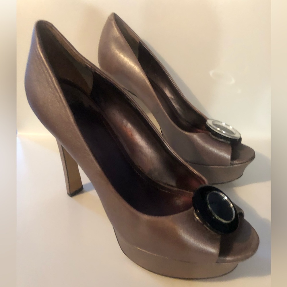 Vince Camuto metallic leather pumps